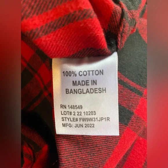 NWT MENS FREE PLANET FLANNEL BUTTON DOWN SIZE MEDIUM IN RED/BLACK 100% COTTON - Picture 5 of 5